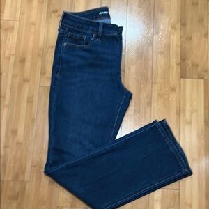 Old Navy women’s mid rise kicker bootcut size 6 short